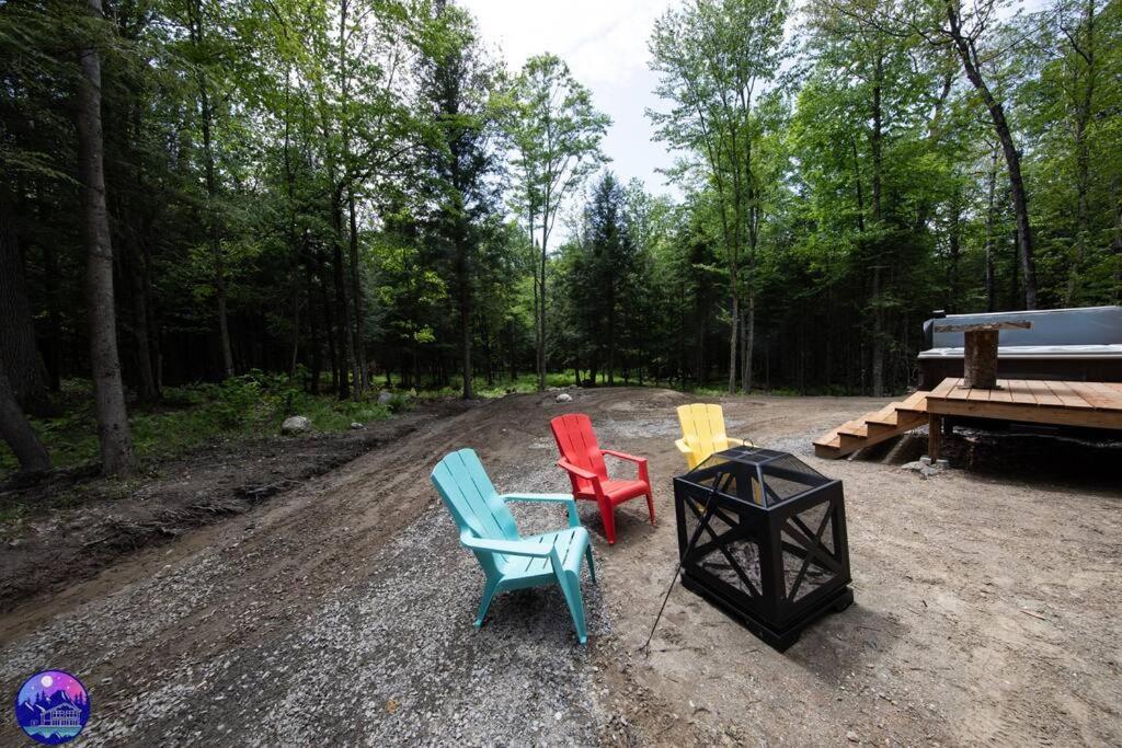 Chalet Deschamps- Spa- Chien Accepte- Nature- Estrie Mansonville 외부 사진