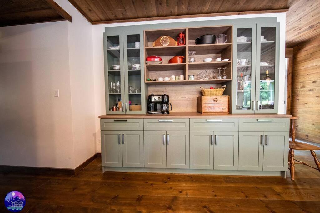 Chalet Deschamps- Spa- Chien Accepte- Nature- Estrie Mansonville 외부 사진